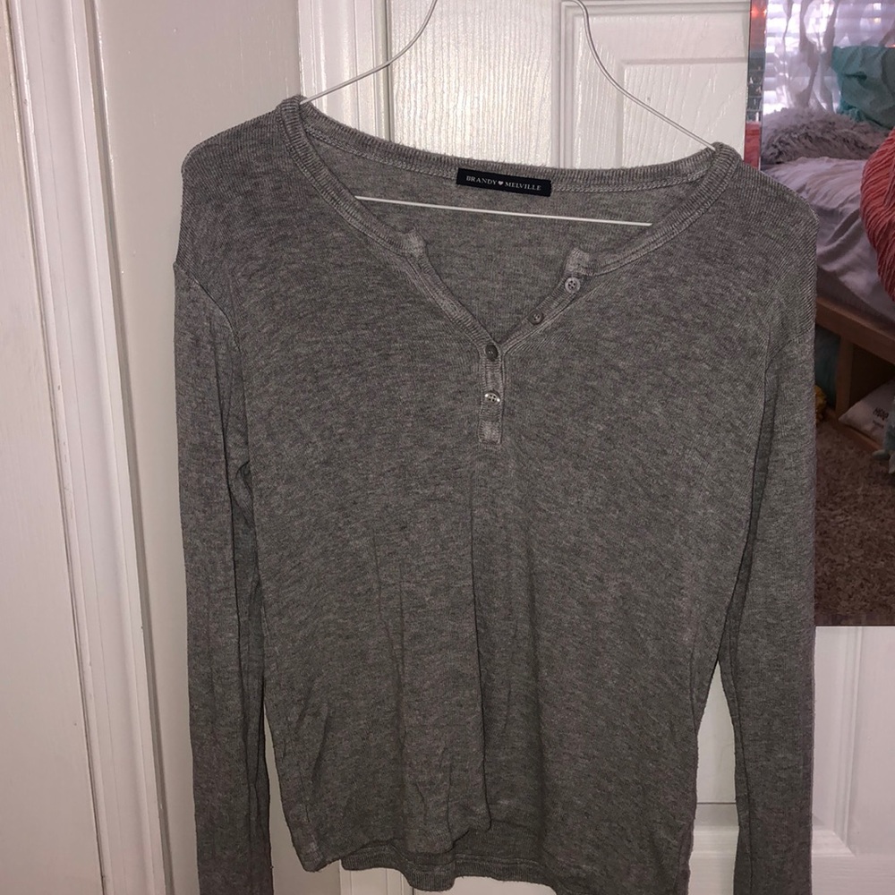 brandy melville long sleeve